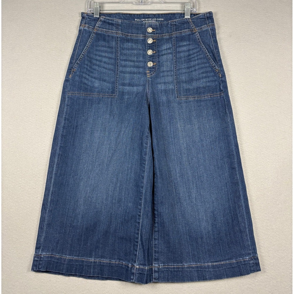 Chico's Pull On Wide Leg Capri Denim Jeans Button Detail 10 Blue